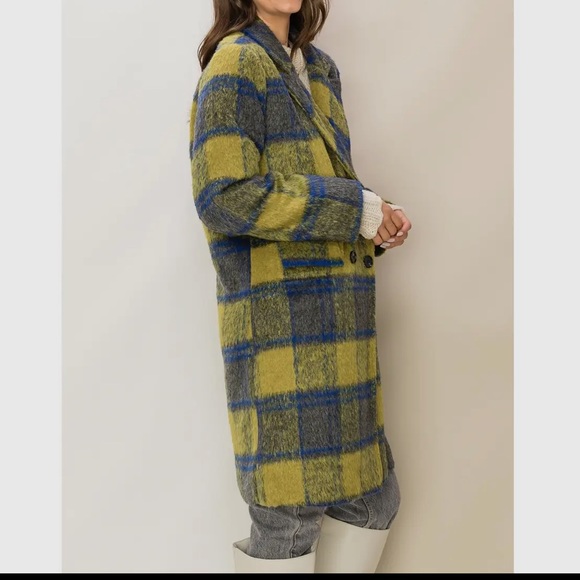 13 Classic Fuzzy Mohair-Like Plaid Coat - Picture 3 of 5
